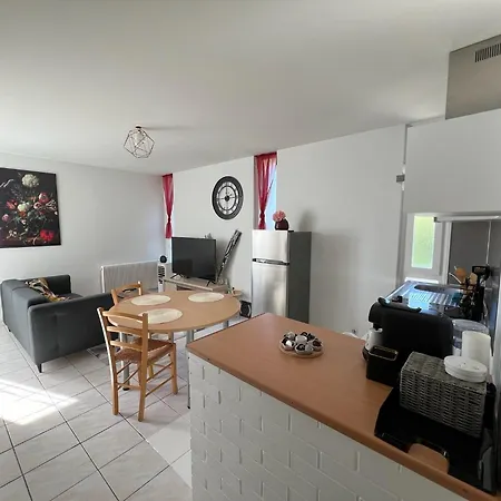 Appartement Chaleureux Pour Un Sejour Confortable Bourg-en-Bresse Exterior foto